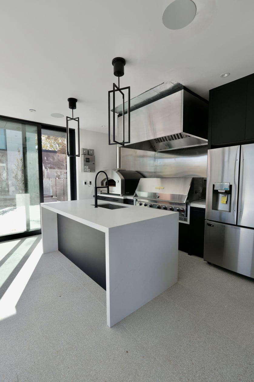 ROYAL | Kitchen and Closets Inc.