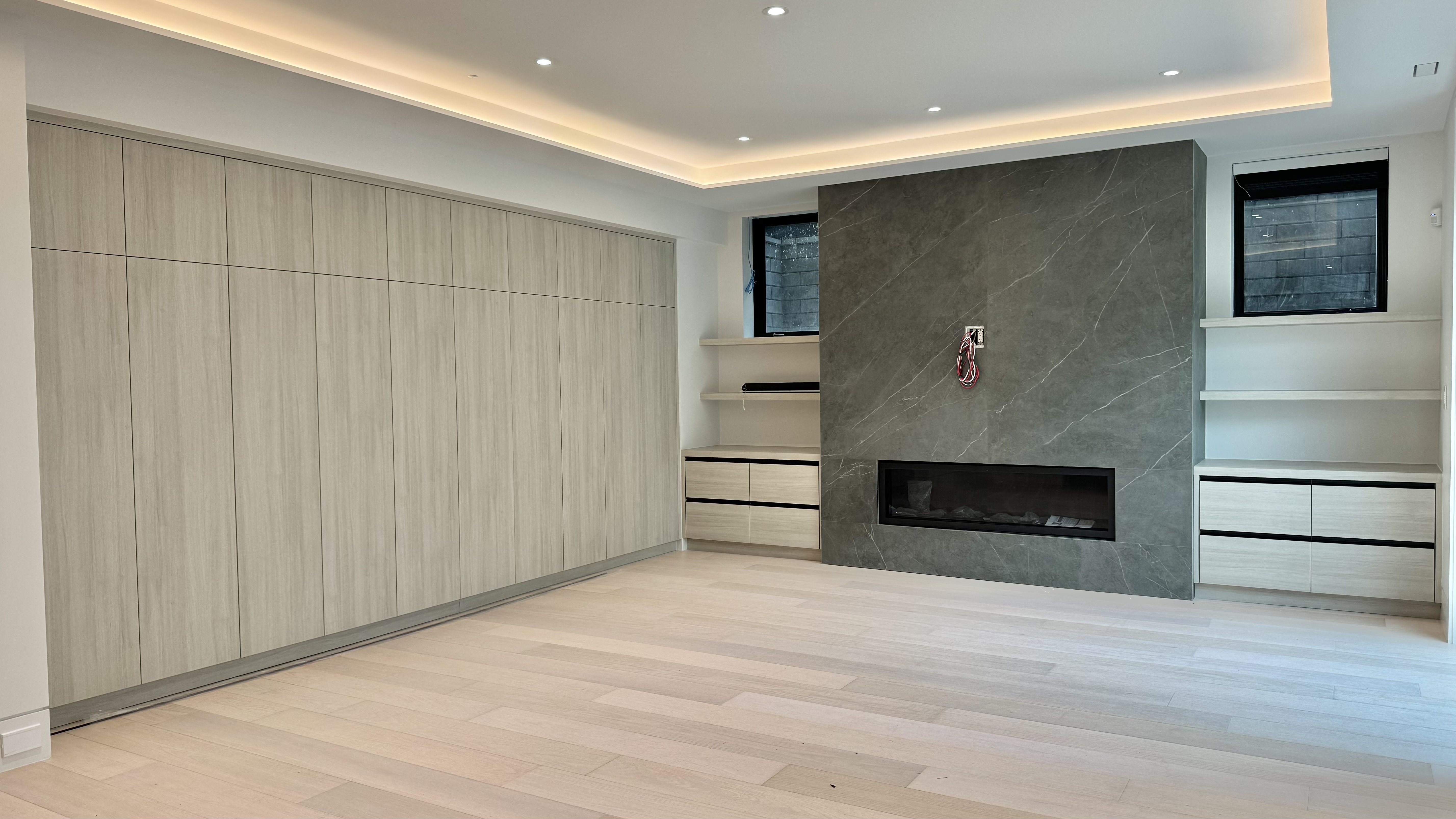 ROYAL | Kitchen and Closets Inc.